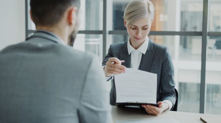 Agustí & Asociados_abogados y asesores en Barcelona_España_asesoría laboral_asesoría fiscal_revisión externa de las cuentas_asesoría contable en Barcelona_contratos laborales_Real Decreto